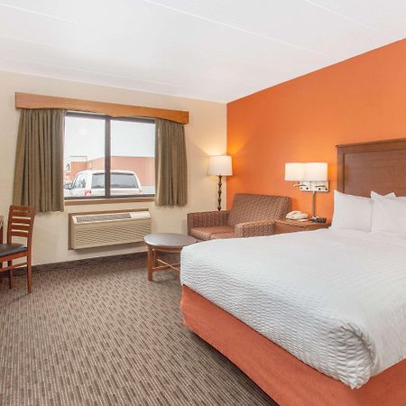 Americinn By Wyndham Calumet Extérieur photo