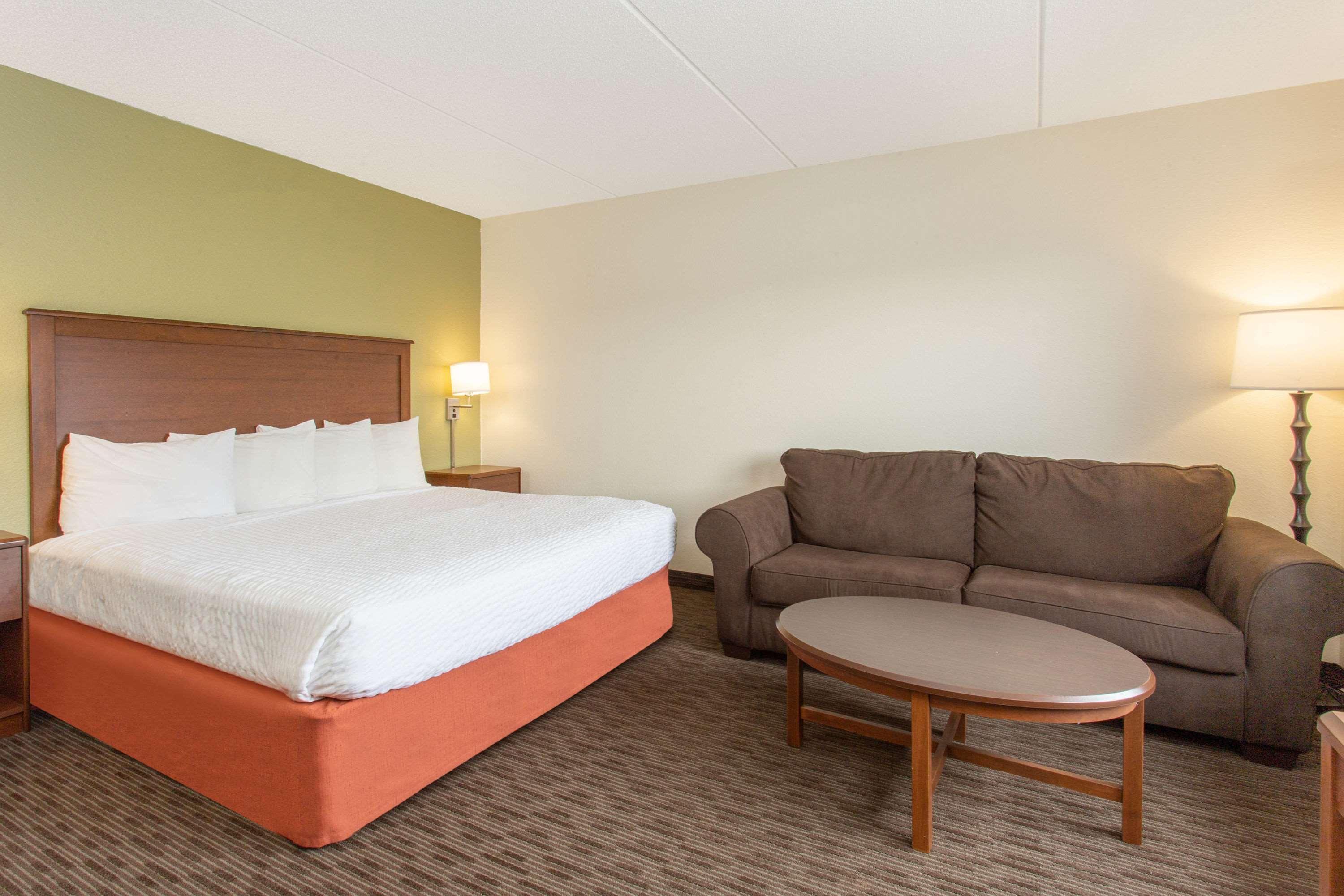 Americinn By Wyndham Calumet Extérieur photo